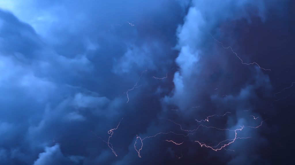 Unwetter in Frankreich: Leiche einer Seniorin gefunden