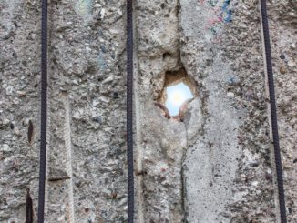 Regierung zieht positive Bilanz zum Stand der deutschen Einheit