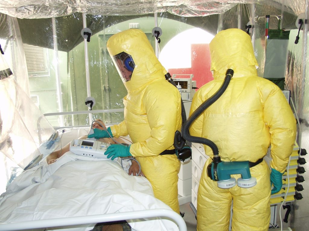 virus_krankheit_ebola_infektion_ansteckung_gefahr_helfer_quarantäne