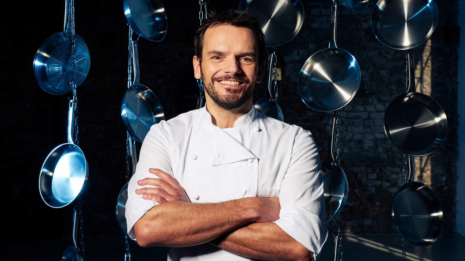 Fernsehkoch Steffen Henssler kritisiert Lockdown-Strategie in Pandemie