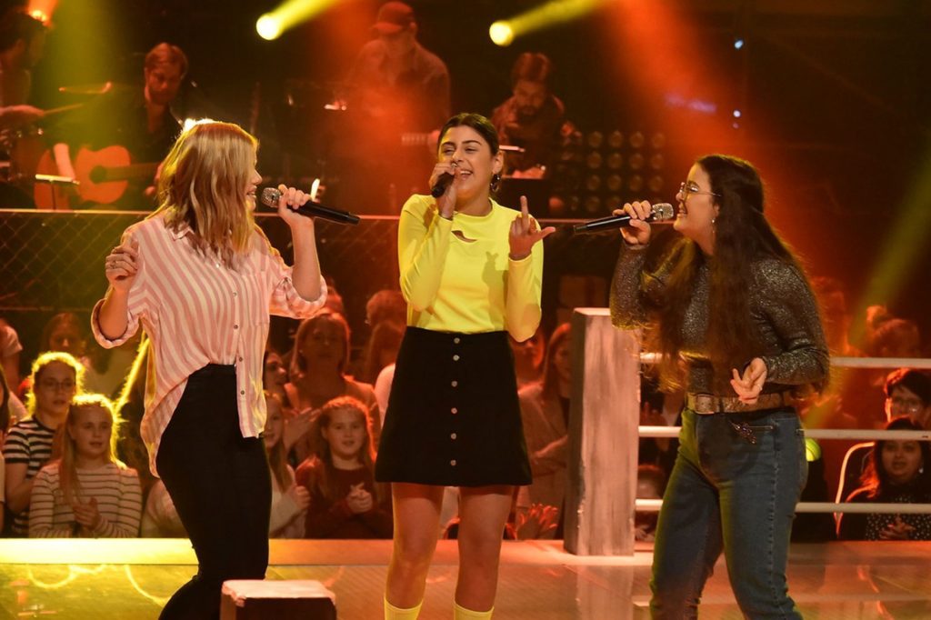 The Voice Kids: Anna vs. Bouchra vs. Suzan: „Señorita“