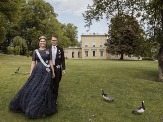 Mit neuer Fotoreihe feiert Victoria von Schweden ihren zehnten Hochzeitstag