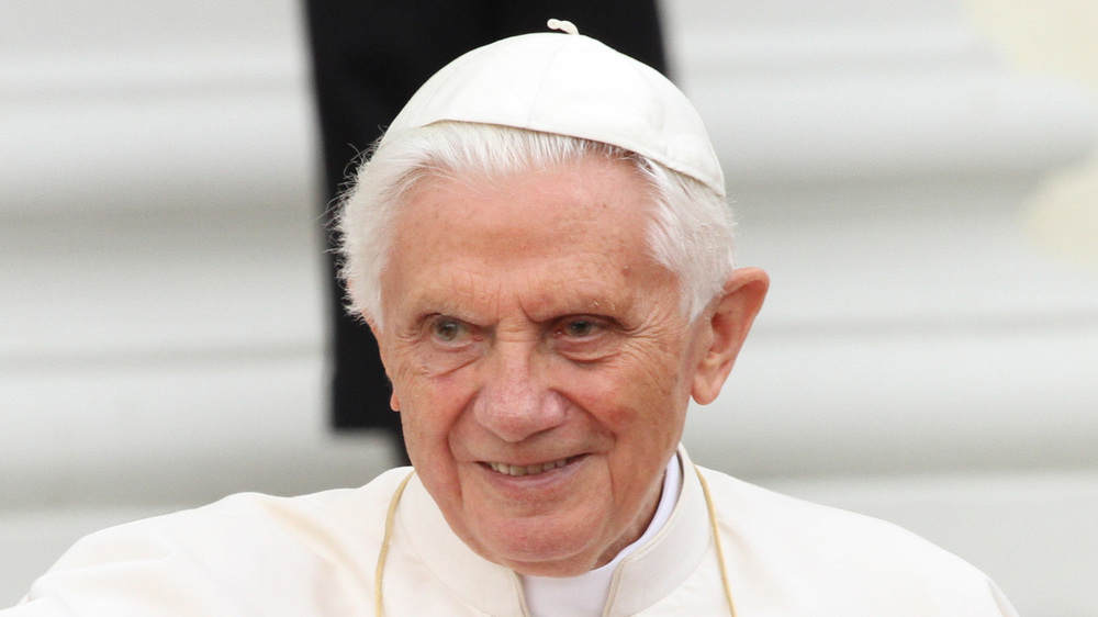 Der (damals noch nicht) emeritierte Papst Benedikt XVI. im Jahr 2012 in Berlin. - vipflash / Shutterstock.com
