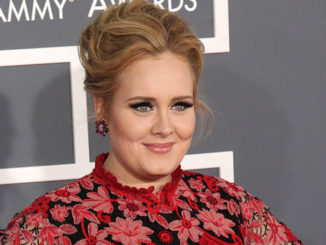 Sängerin Adele feiert sich selbst