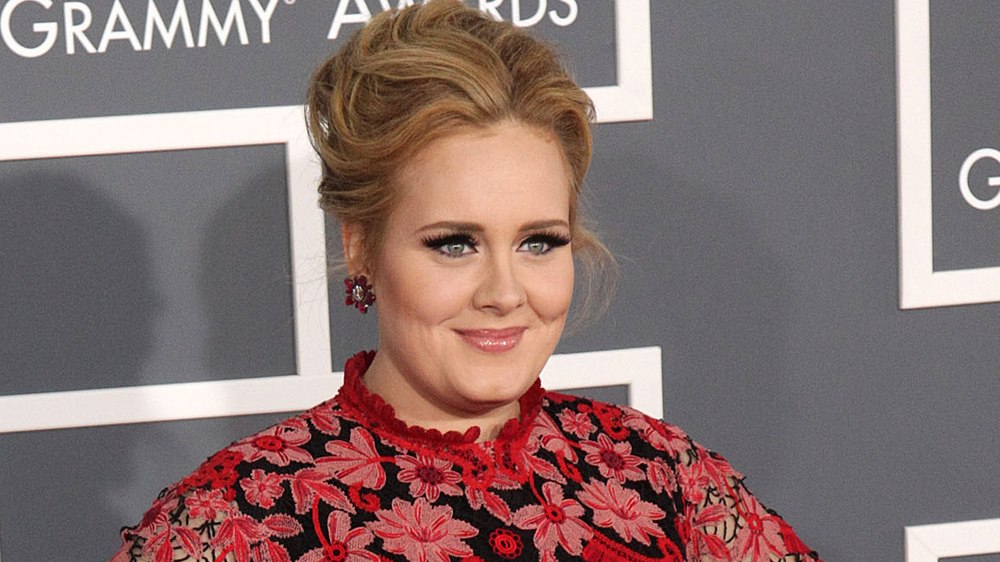 Sängerin Adele feiert sich selbst