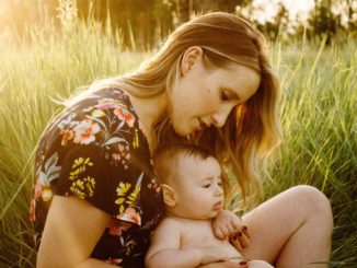 Forsa-Studie: Alleinerziehende Frauen besonders von Corona-Folgen betroffen