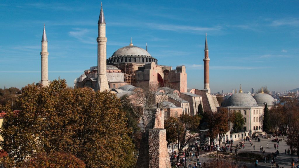 Bedauerlich: Weltkulturerbe Hagia Sophia in Istanbul wird zur Moschee