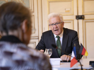 Kretschmann: Gesellschaft muss sich auf harten Lockdown einstellen