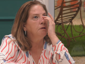 Kein Märchen, sondern eine Familiensaga: Kathy Kelly erzählt von ihrer leiblichen Mutter ﻿