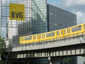 Brand in neuer Berliner U-Bahnstation an Rotem Rathaus