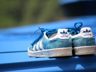 Adidas blickt nach Millionenverlust im zweiten Quartal wieder nach vorn