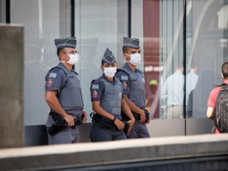 Internationaler Drogenring: Flugzeuge, Hubschrauber und Millionensummen beschlagnahmt