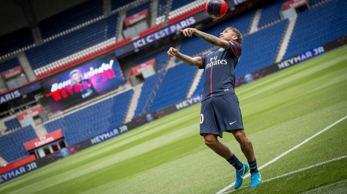 Antoine Dellenbach from Paris, France / CC BY-SA