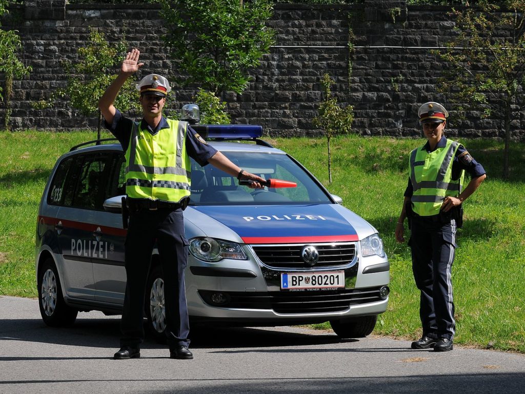 Symbolbild: Österreichische Polizei - Bild: böhringer / CC BY-SA