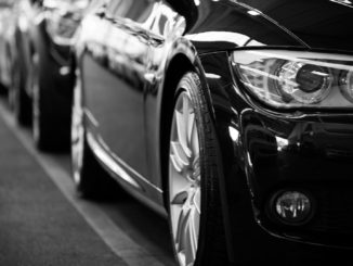 Britischer Neuwagenmarkt sackt auf tiefsten Stand seit fast 30 Jahren ab