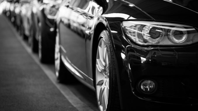 Symbolbild: Schwarze Zeiten für Autobauer