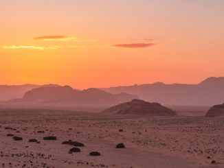 Riesige Explosion auf Armeestützpunkt in Jordanien