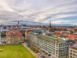 Leipzig: Oberbürgermeister kritisiert Ausschreitungen als „Rückschlag“ in Wohnraumdebatte