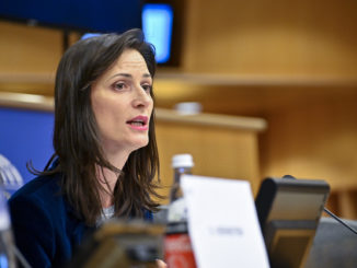 EU-Kommissarin für Forschung und Innovation positiv auf Coronavirus getestet