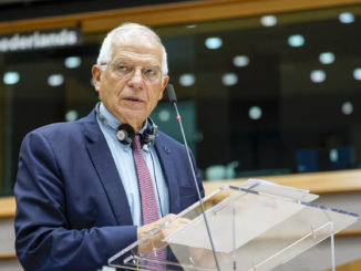 EU-Außenminister Borrell suchen Linie gegenüber Moskau zu Ukraine und Nawalny