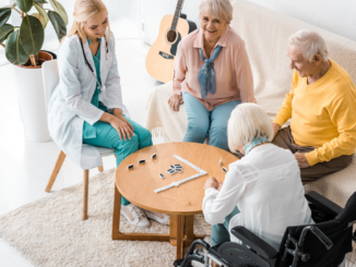 Spahn will Eigenanteil für stationäre Pflege auf 700 Euro begrenzen