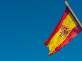 Rechtsextreme Vox-Partei reicht Misstrauensantrag gegen spanische Regierung ein