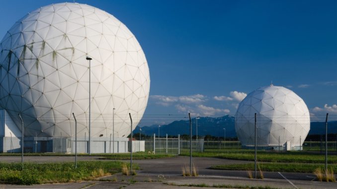 Symbolbild: Abhöranlage