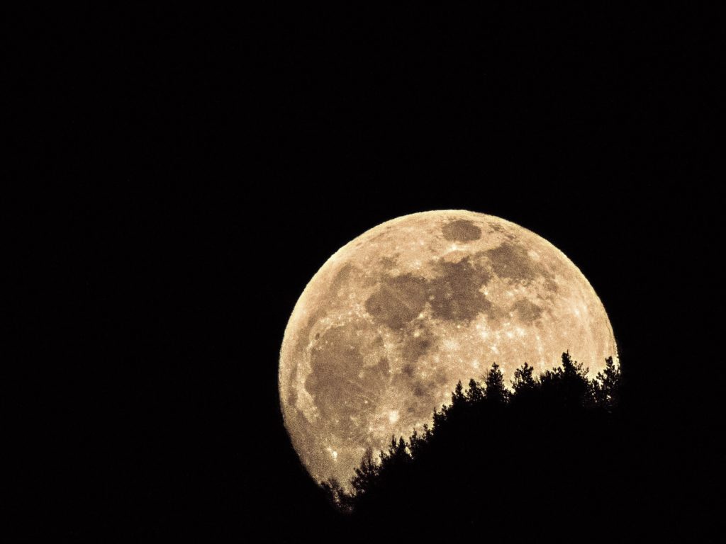 Mond - Bild: luca.mara via Twenty20