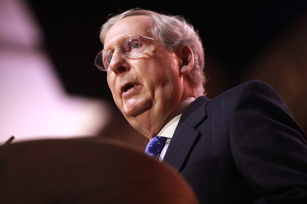 Mitch McConnell - Bild: Gage Skidmore from Surprise, AZ, United States of America, CC BY-SA 2.0, via Wikimedia Commons