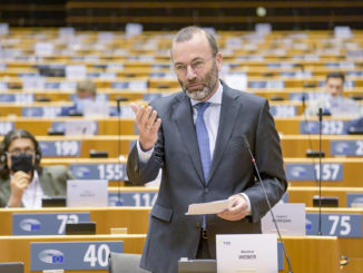 EVP-Chef Weber fordert von Kandidaten für CDU-Vorsitz Positionierung zu Orban