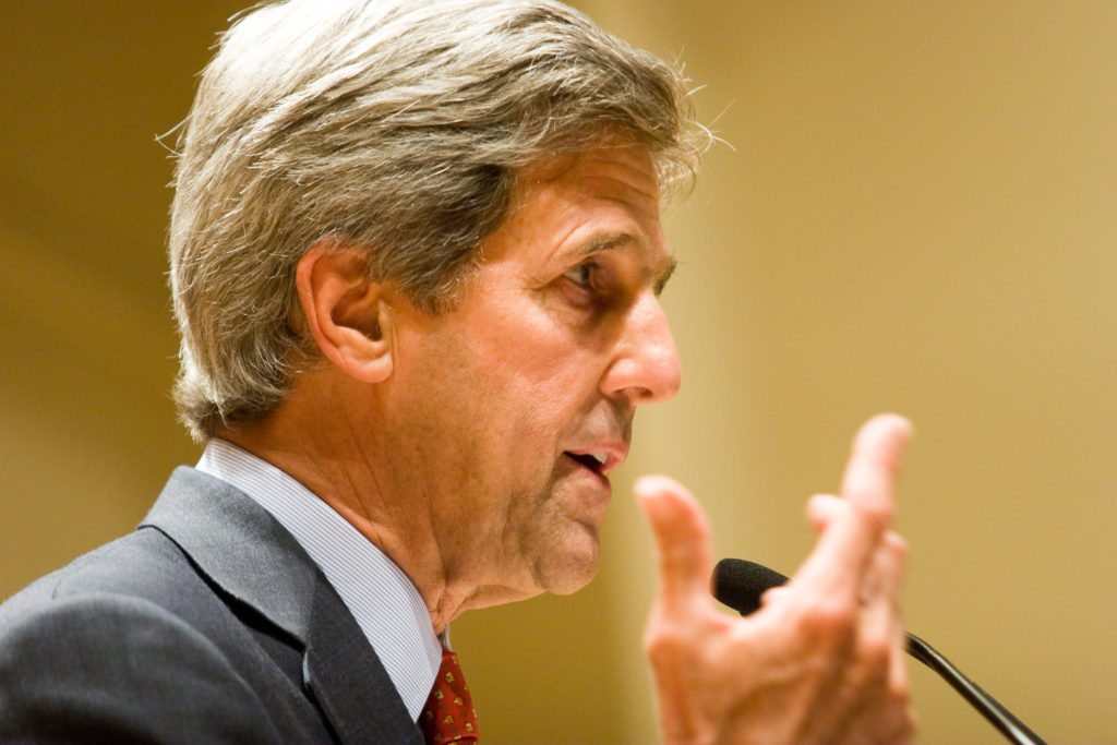 John Kerry - Bild: Kenneth C. Zirkel, CC BY-SA 3.0, via Wikimedia Commons