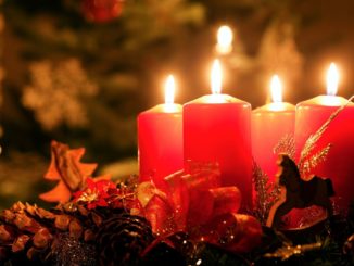 Advent, Advent, ein Lichtlein brennt – und mit Pech das ganze Häuschen