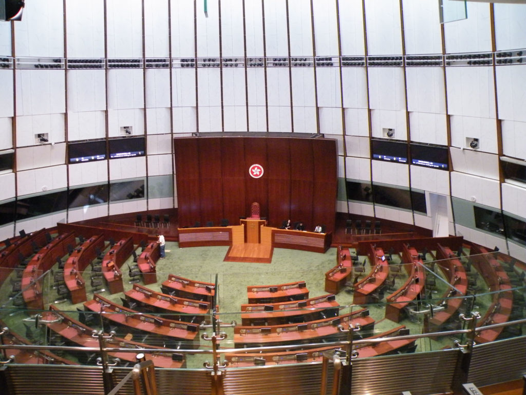 Legislativrat - Bild: Tksteven, CC BY-SA 3.0, via Wikimedia Commons