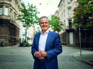 Stuttgarts OB Nopper verurteilt Auftreten von Querdenkern