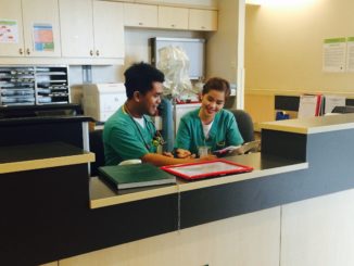 Bundesregierung sieht Stärkung der Pflege auf gutem Weg