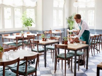 OLG Stuttgart entscheidet gegen Gastwirte – Kein Versicherungsschutz, wenn Coronavirus nicht ausdrücklich geregelt ist!