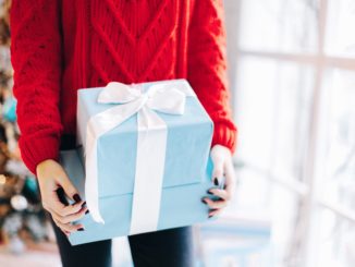 Umfrage: Jeder vierte Deutsche will zu Weihnachten weniger für Geschenke ausgeben