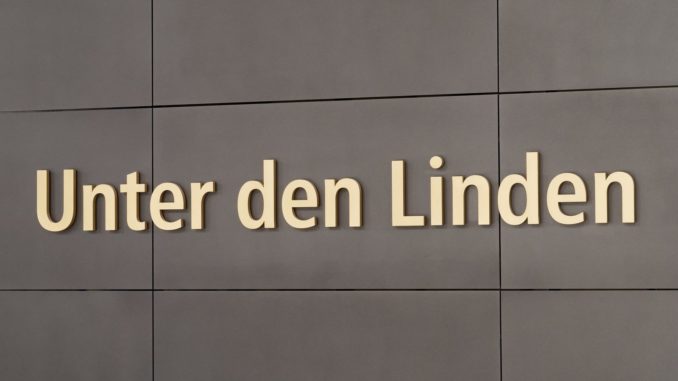 Haltestelle "Unter den Linden" - Bild: BVG U-Bahn/Twitter