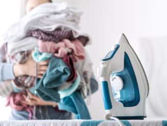 Frauen schultern in Coronakrise weiter Großteil von Arbeit im Haushalt