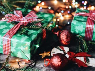 Umfrage: Corona wirkt sich kaum auf Budget der Familien für Weihnachten aus