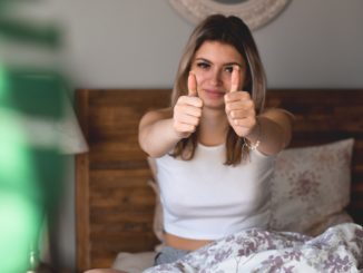 Rund die Hälfte der Menschen in Deutschland geht positiv ins Jahr 2021