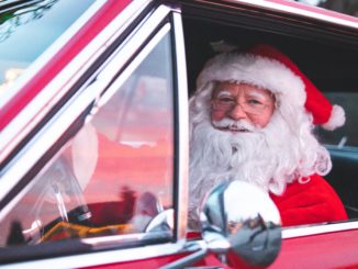 Online oder hinter Plexiglas: US-Weihnachtsmänner schützen sich vor Corona