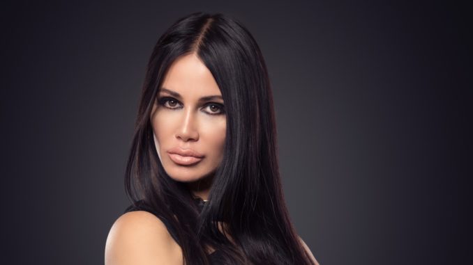 Djamila Rowe - Bild: privat