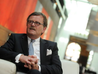 Weltärztepräsident warnt vor Lockerung von Corona-Auflagen in Deutschland