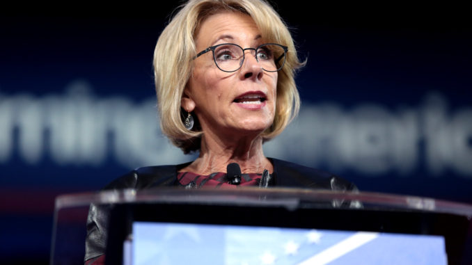 Betsy Devos - Bild: Gage Skidmore