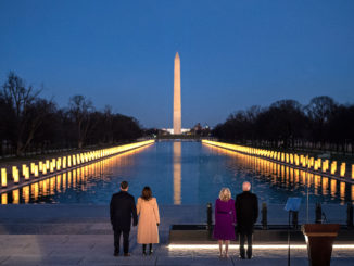 Biden gedenkt am Abend vor Amtseinführung der rund 400.000 Corona-Toten