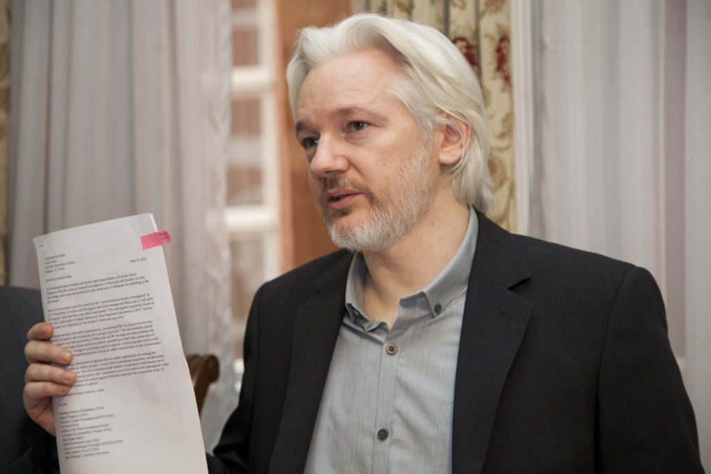 Julian Assange - Bild: Cancillería del Ecuador, CC BY-SA 2.0, via Wikimedia Commons