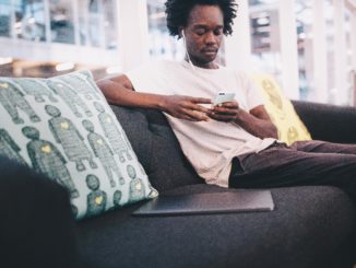 Verzicht auf digitale Medien fällt in Corona-Krise besonders schwer