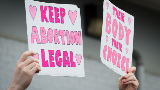 Demo gegen Abtreibungsverbot - Bild: trac1 via Twenty20