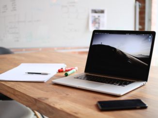 Bund startet 500-Millionen-Programm zur Anschaffung von Laptops für Lehrkräfte